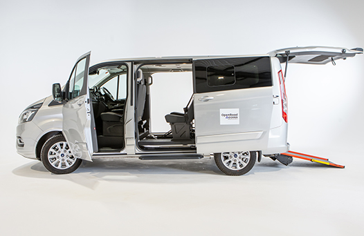 Side profile of an accessible vehicle